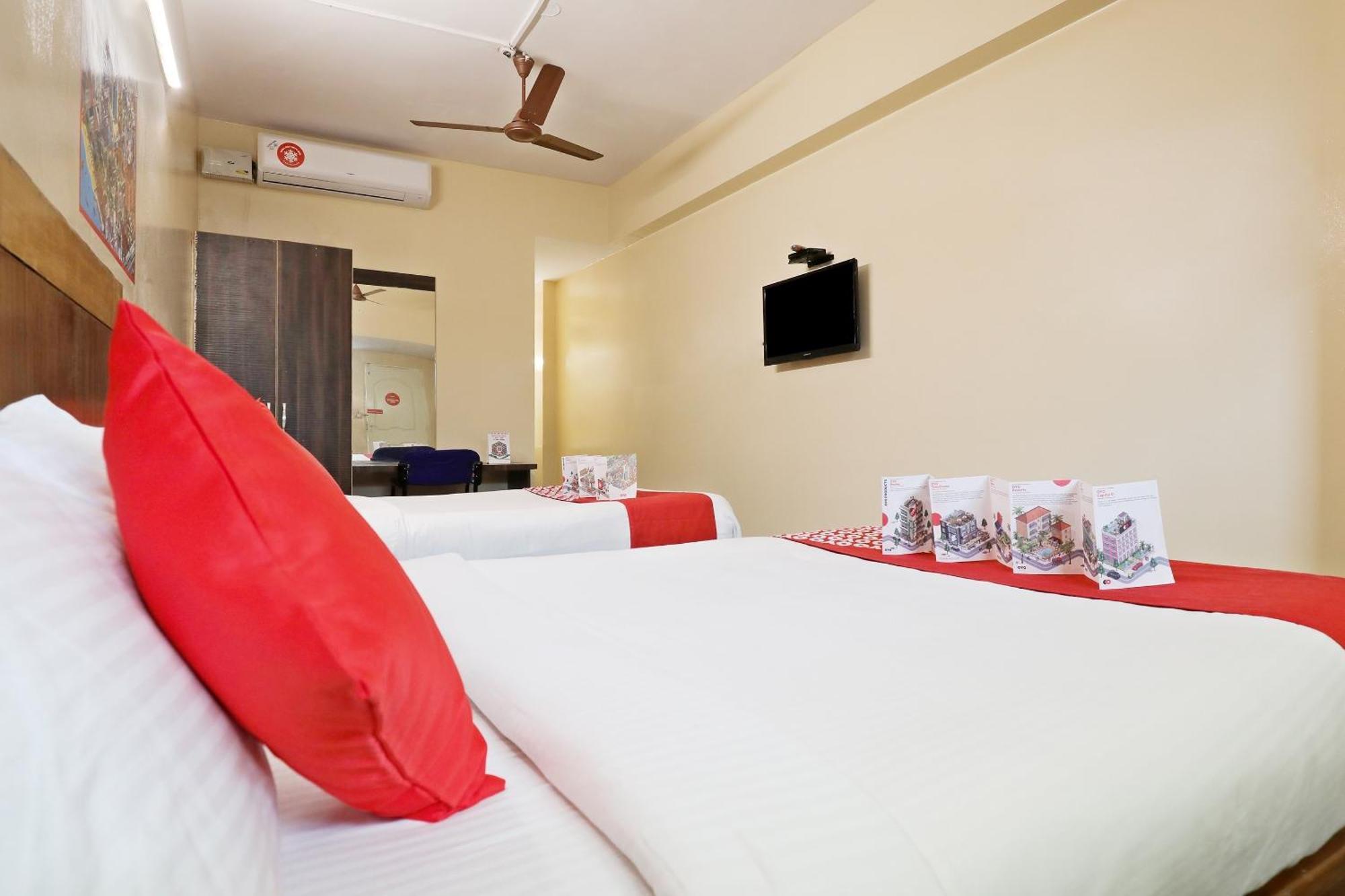 Oyo Flagship Hotel Archana Comforts Bangalore Eksteriør billede