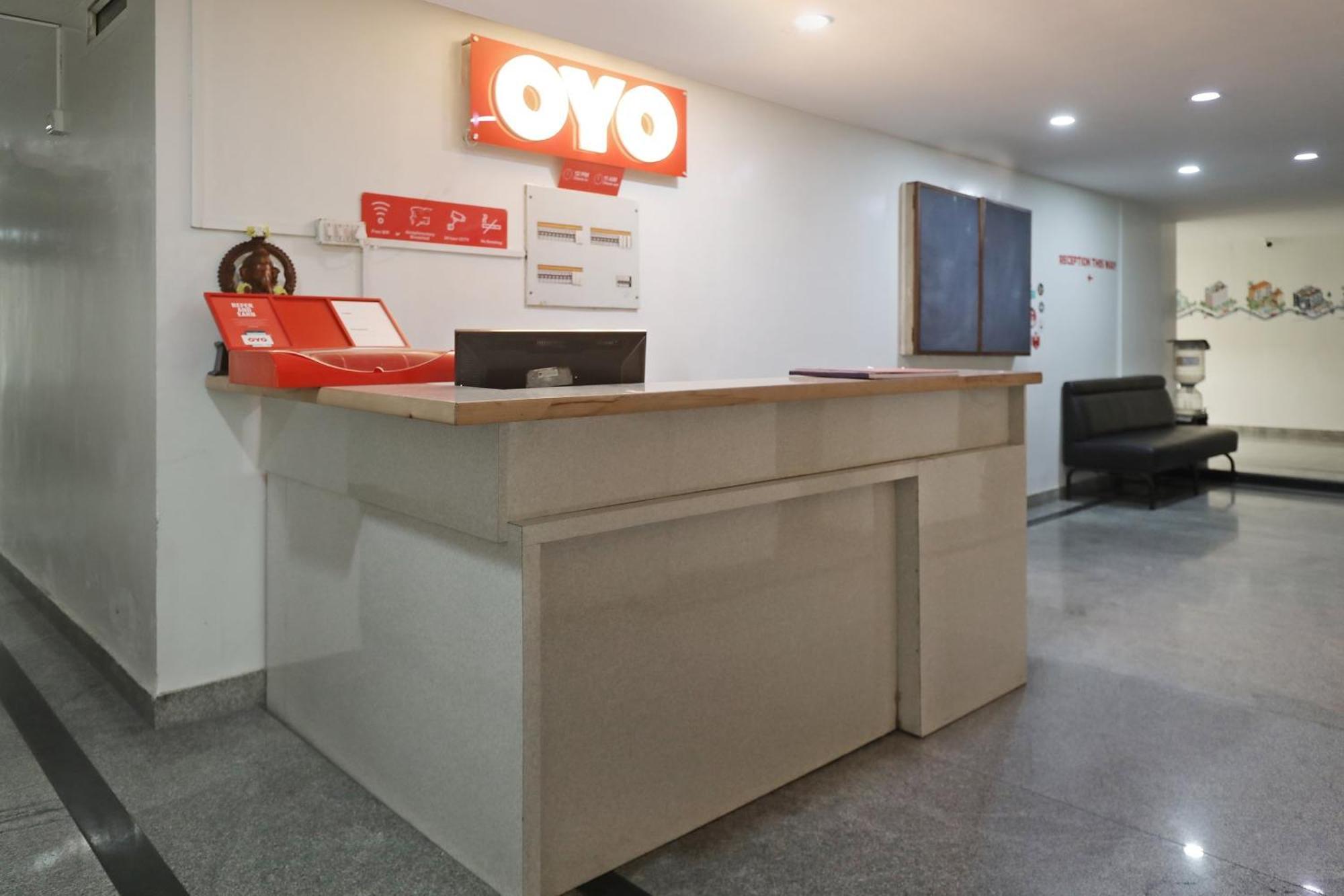 Oyo Flagship Hotel Archana Comforts Bangalore Eksteriør billede