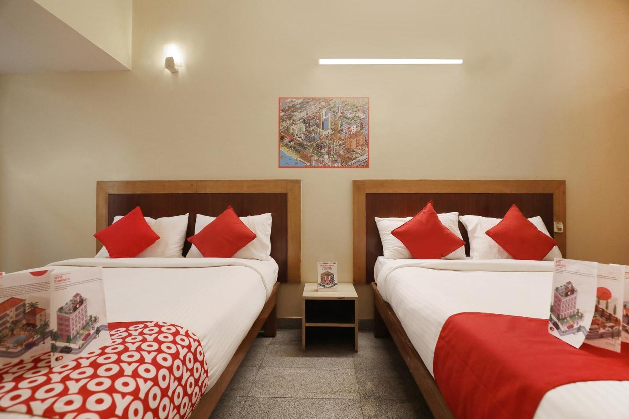 Oyo Flagship Hotel Archana Comforts Bangalore Eksteriør billede