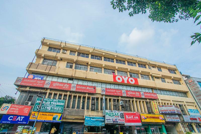 Oyo Flagship Hotel Archana Comforts Bangalore Eksteriør billede